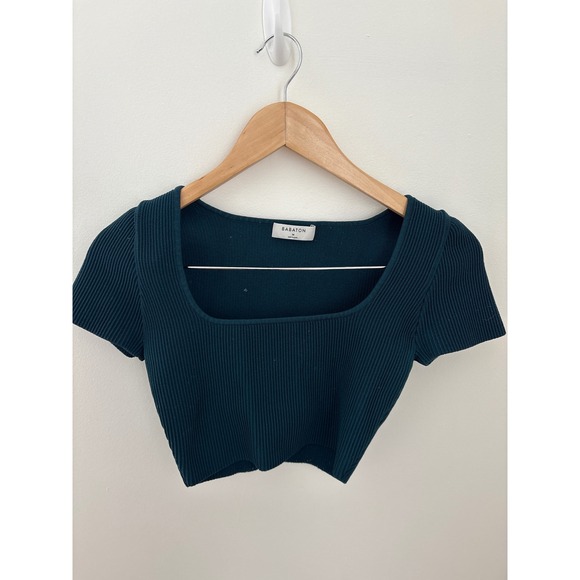Aritzia Babaton Sculpt Knit Top Bundle Size Medium - Picture 5 of 5